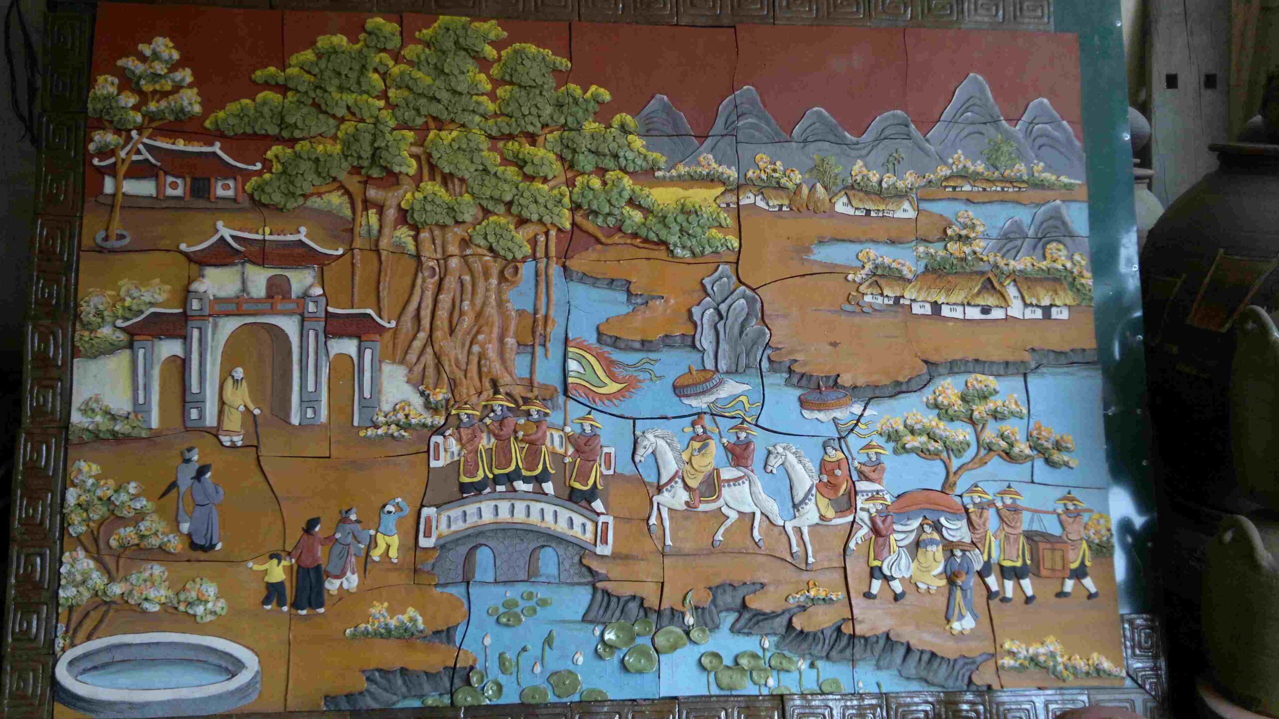 Tranh gốm sứ